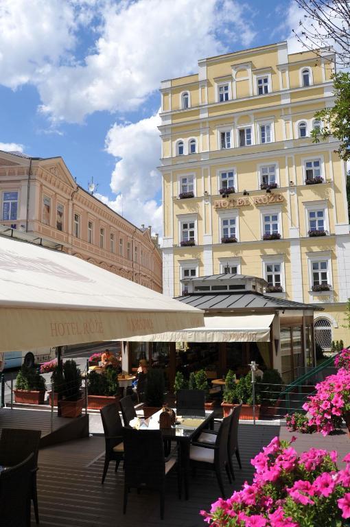 Hotel Malta Karlovy Vary Bagian luar foto